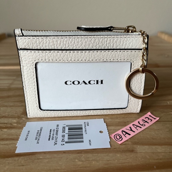 Coach Card Holder🎈🎈 - Picture 2 of 8
